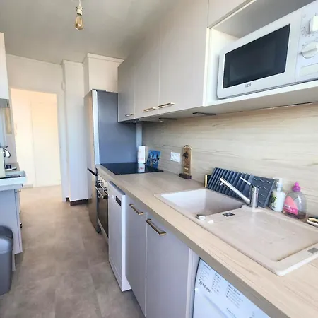 Tour Vadon Yourhosthelper Apartment Saint-Raphael (Var)